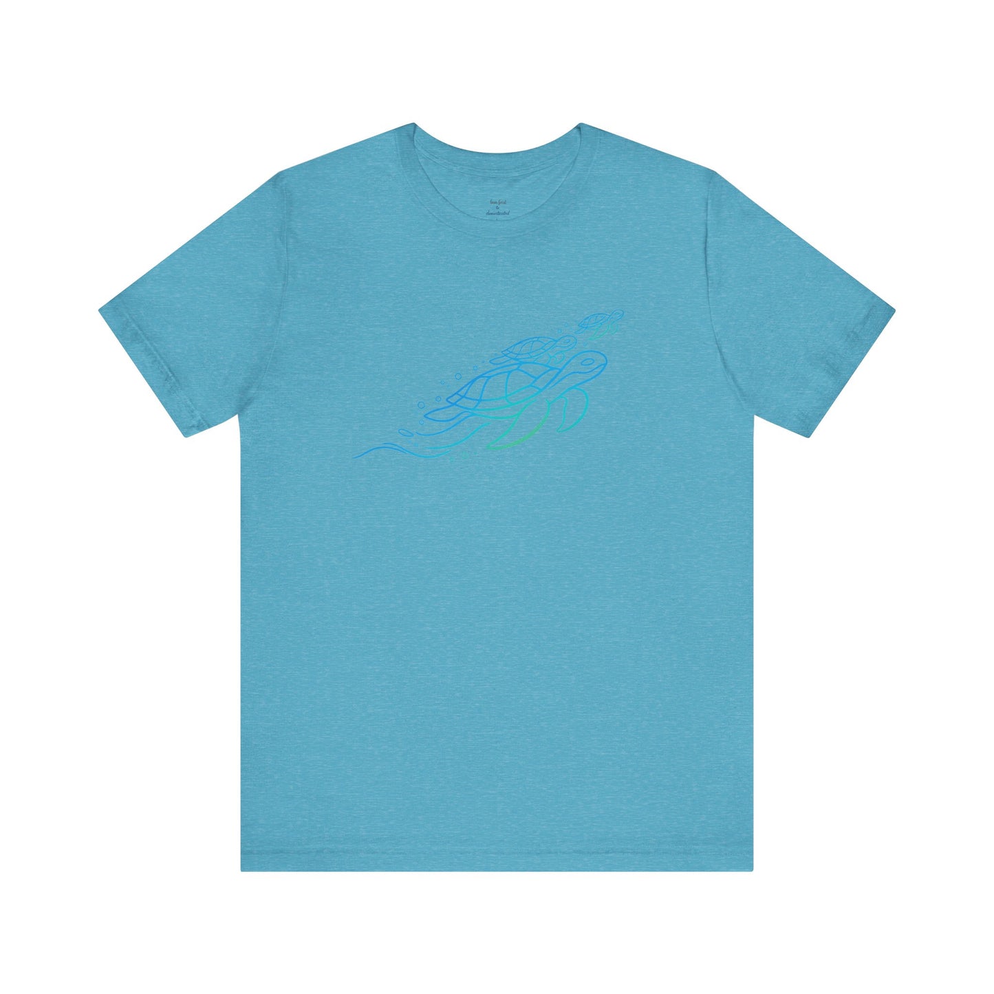 Sea Turtles | Wild Lines T-Shirt